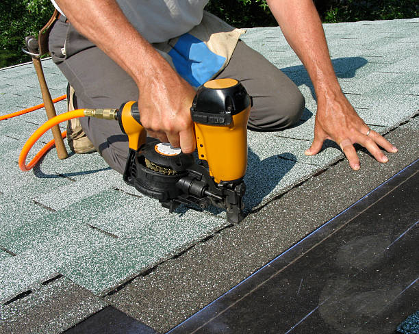 Quick and Trustworthy Emergency Roof Repair Services in Richlands, NC